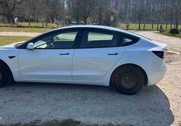 Tesla Model 3 116.000 km 26.000 &euro; Borgholzhausen 33829