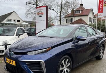 Toyota Mirai 43.696 km 12.900 &euro; HELVOIRT 