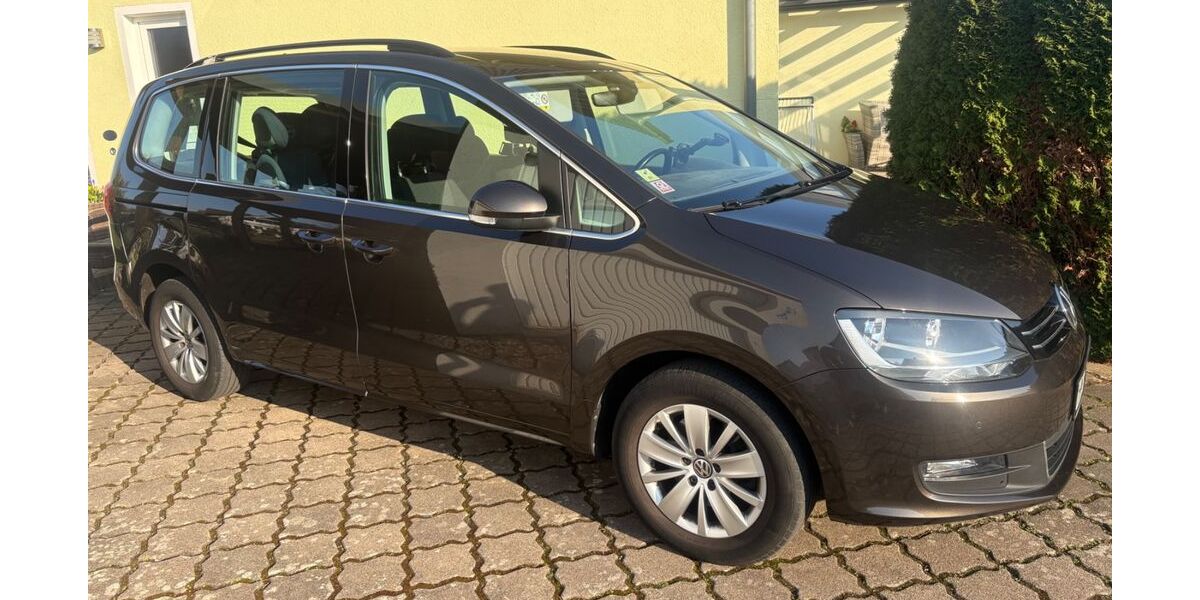VW Sharan 127.000 km 17.000 &euro; Emmerthal 31860