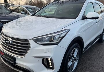 Hyundai Grand Santa Fe 105.200 km 21.900 &euro; München 81243