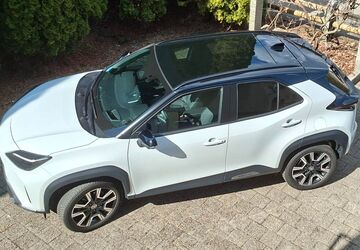 Toyota Yaris Cross 9.500 km 34.890 &euro; Oberstdorf 87561