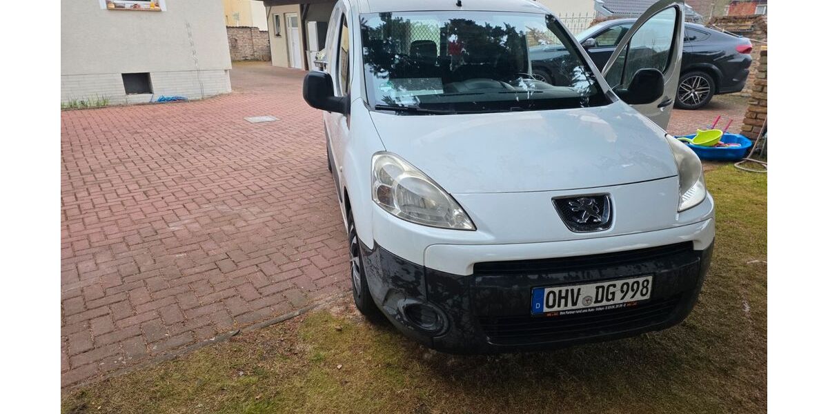 Peugeot Partner 166.000 km 2.700 &euro; Oranienburg 16515
