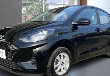 Hyundai i10 37.650 km 13.590 &euro; Freiburg 79111