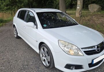 Opel Signum 220.000 km 3.000 &euro; Neukirch 01904