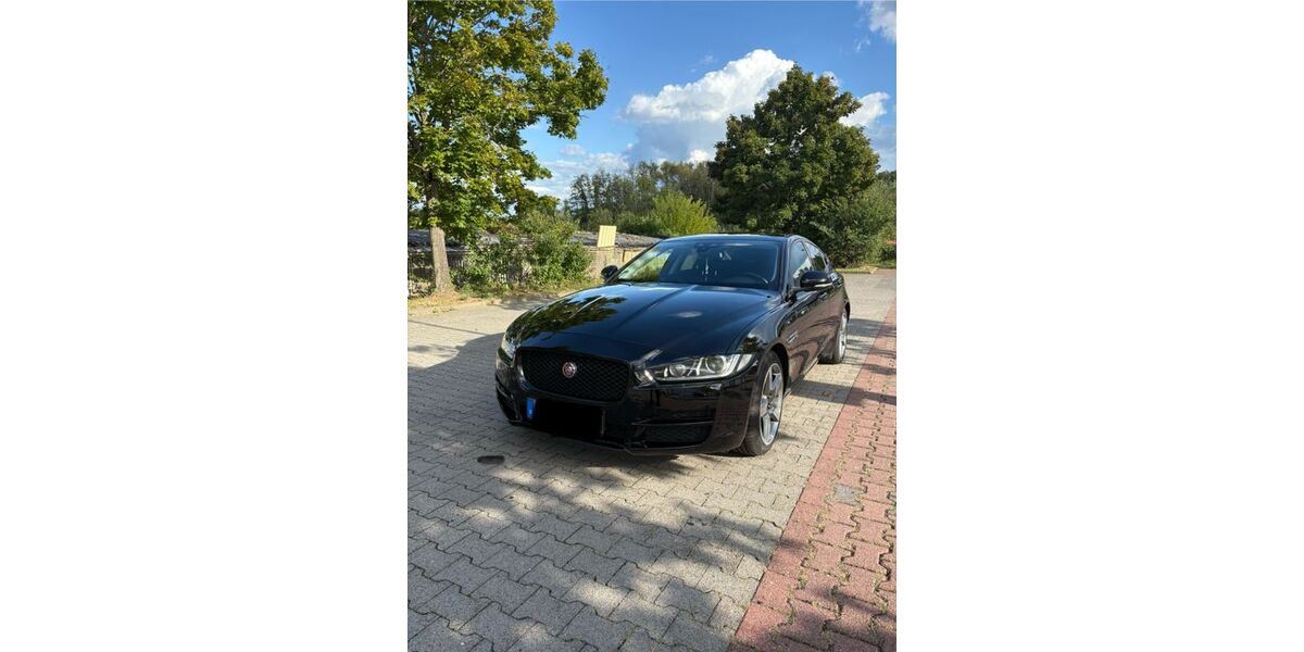 Jaguar XE 160.000 km 10.999 &euro; Offenbach 63069