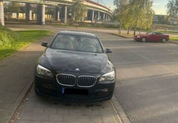 BMW 730 195.000 km 18.800 &euro; Duisburg 47055