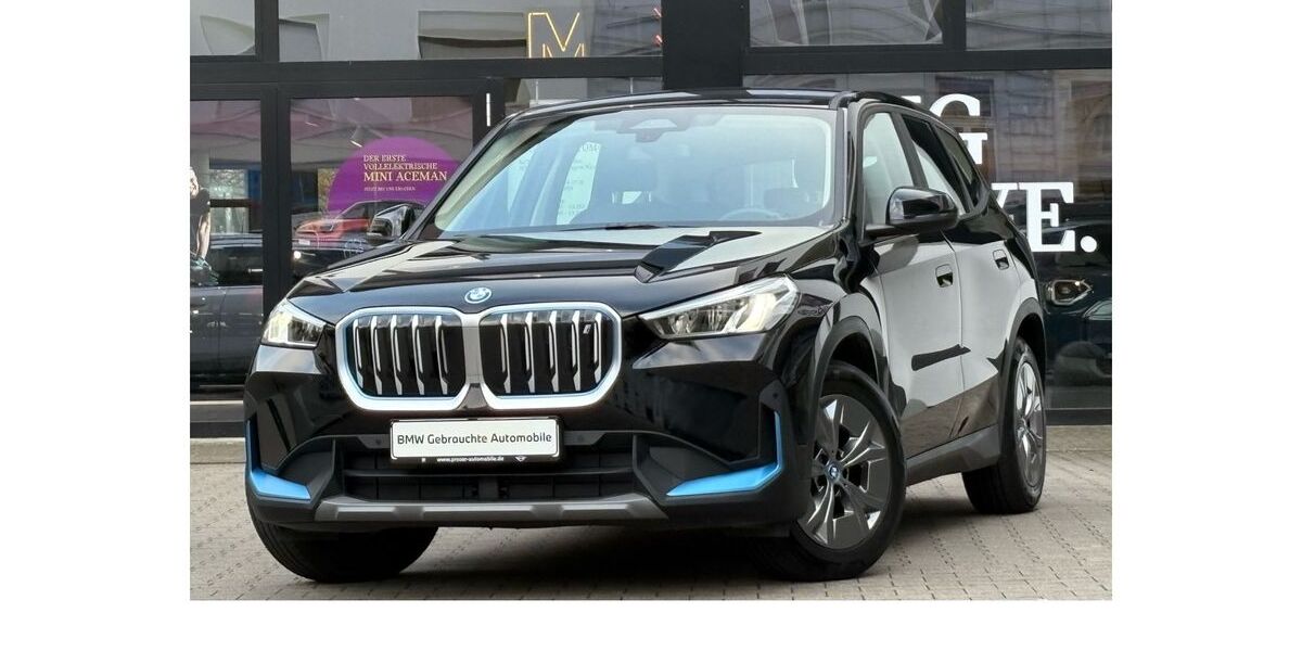 BMW iX1 25.581 km 35.480 &euro; Wuppertal 42117