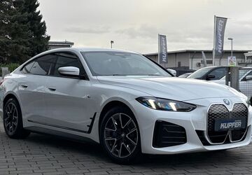 BMW i4 22.660 km 48.900 &euro; Vaihingen / Enz 71665