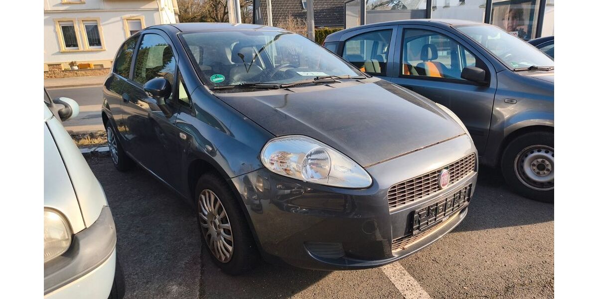 Fiat Punto 100.944 km 3.490 &euro; Minden 32425