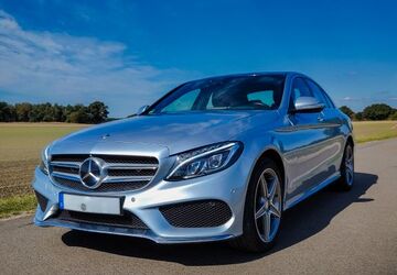 Mercedes-Benz C 250 199.000 km 17.490 &euro; Hollenstedt 21279