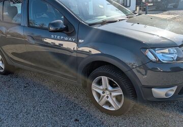Dacia Sandero 127.000 km 3.900 &euro; Wismar 23970