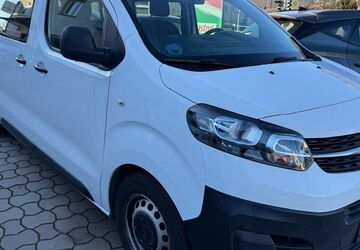 Opel Vivaro 60.000 km 23.450 &euro; Weimar 99425