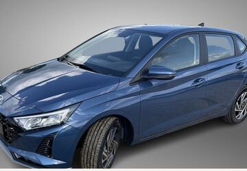 Hyundai i20 4.900 km 19.990 &euro; Petersberg 36100