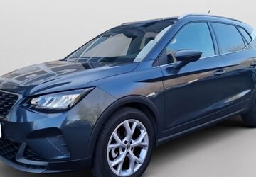Seat Arona 21.581 km 23.985 &euro; Hamburg 22045