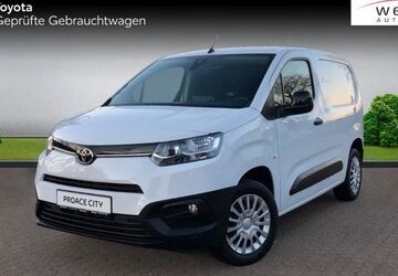 Toyota Proace City 15.872 km 18.490 &euro; Wingst 21789