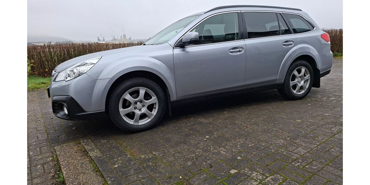 Subaru Outback 84.000 km 13.500 &euro; Wadern 66687