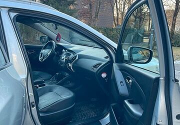 Hyundai ix35 170.000 km 9.590 &euro; München 81925