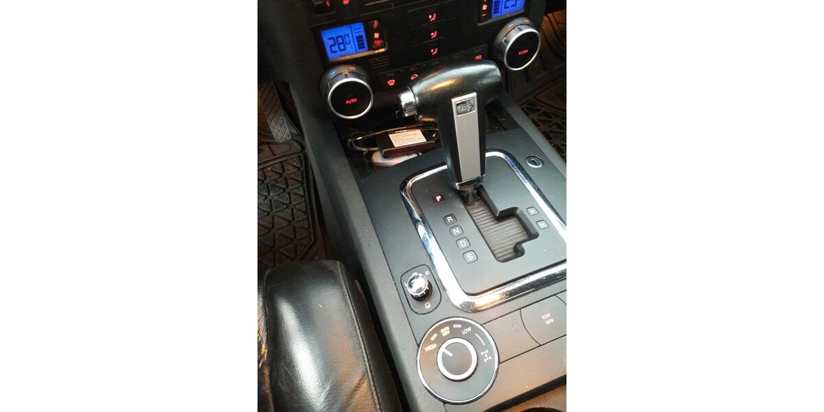 VW Touareg 241.106 km 6.500 &euro; Waidhofen an der Ybbs 