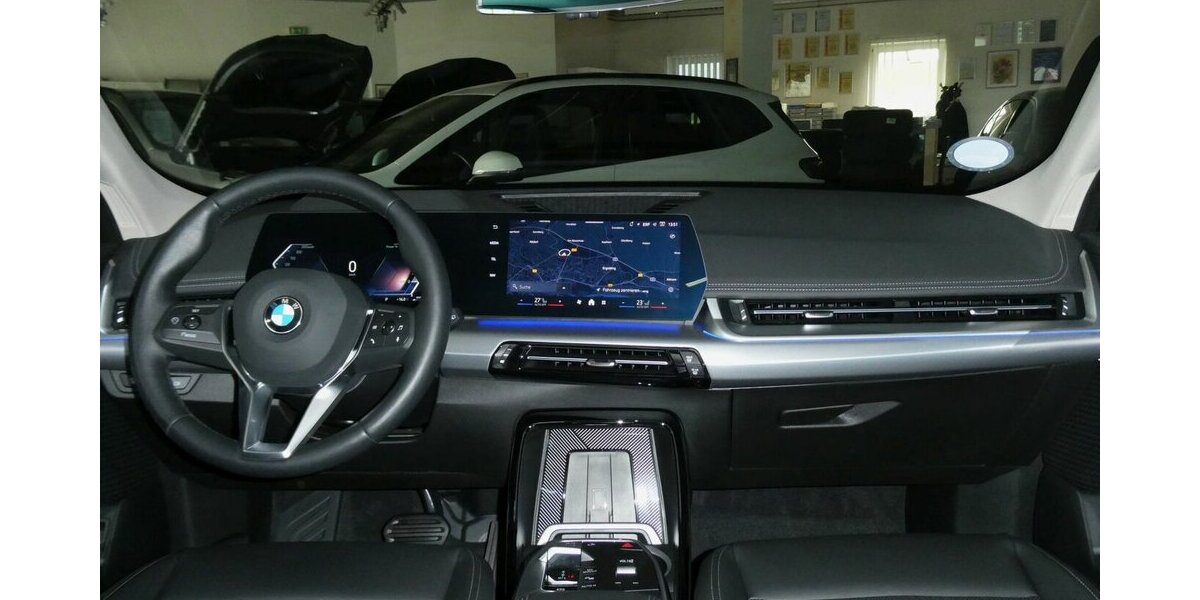 BMW X1 23d xDrive x-Line AHK,360°,HUD NP: 66.560 22.100 km 42.590 &euro; Landshut 84030