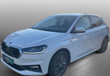 Skoda Fabia 7.864 km 24.590 &euro; Diez 65582