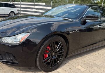 Maserati Ghibli 125.000 km 28.700 &euro; Berlin 13581
