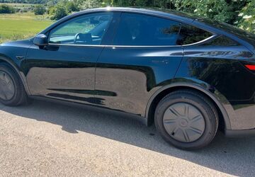 Tesla Model Y 3.200 km 40.500 &euro; Mainz 55120