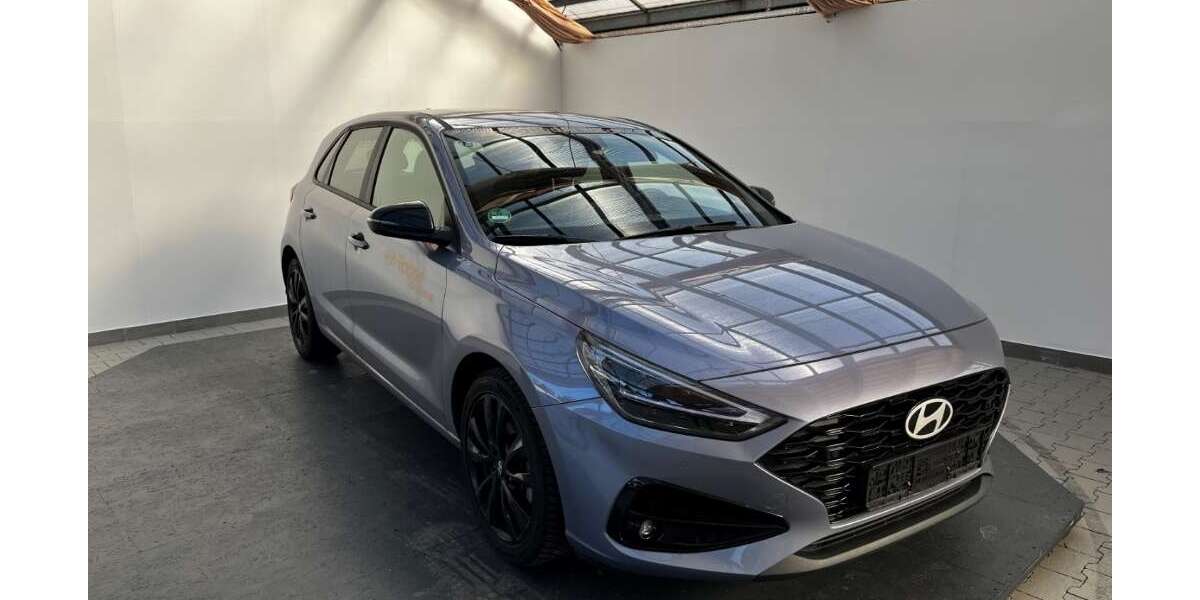Hyundai i30 3.851 km 22.990 &euro; Magdeburg 39116