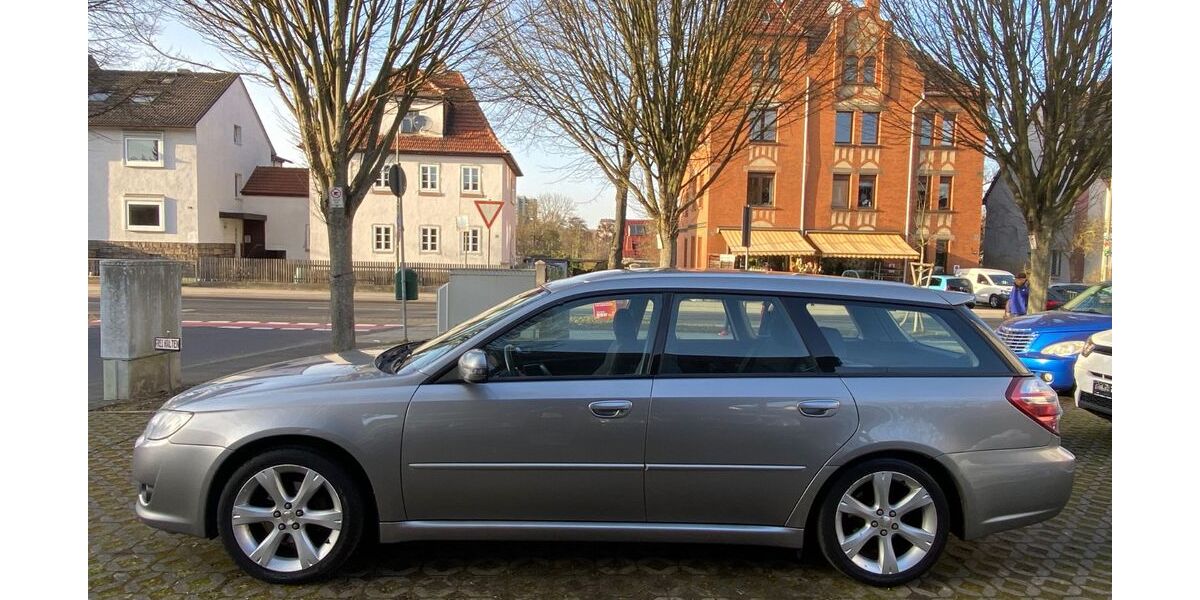 Subaru Legacy 167.000 km 6.990 &euro; Kassel 34132