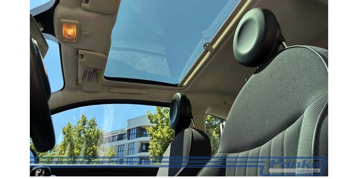 Fiat 500 Lounge*Pano*Klima*Tel.*Chrom* 65.056 km 6.980 &euro; Berlin 13187