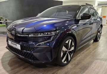 Renault Megane E-TECH 9.900 km 32.980 &euro; Flensburg 24941