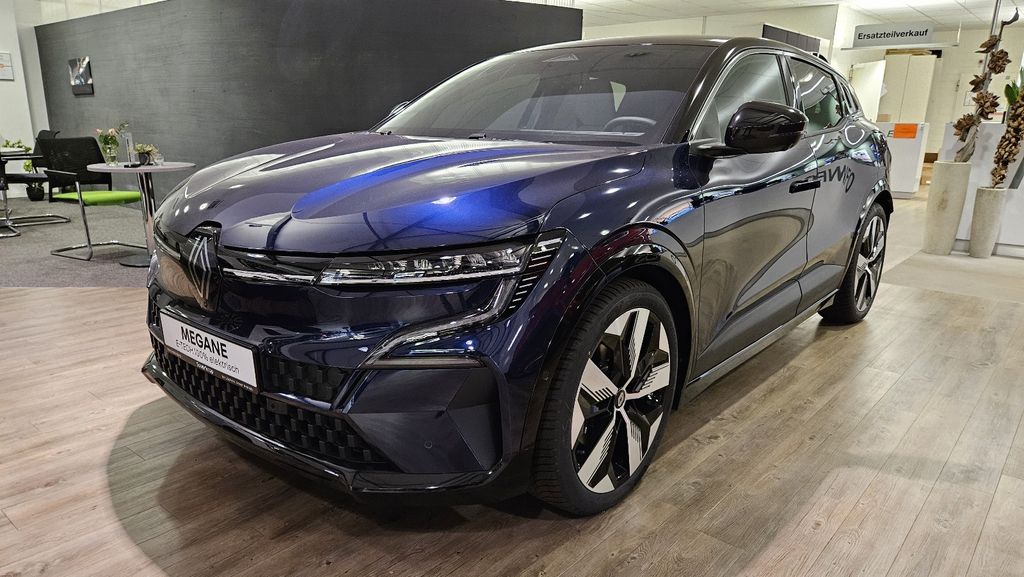 Renault Megane E-TECH 9.900 km 32.980 &euro; Flensburg 24941
