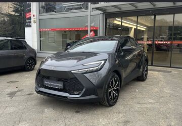 Toyota C-HR 5.749 km 40.990 &euro; Berlin 13403