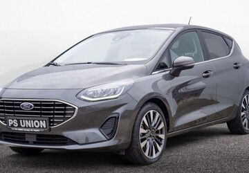 Ford Fiesta 53.107 km 17.790 &euro; Halle(Saale) 06122