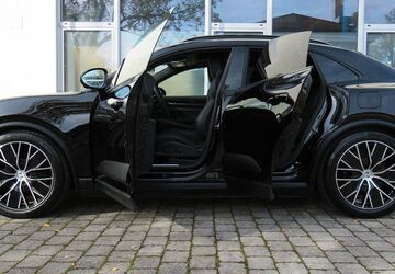 Porsche Macan 5.000 km 91.950 &euro; Gauting bei Starnberg 82131