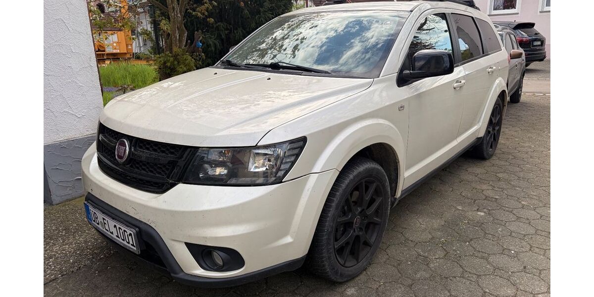 Fiat Freemont 184.000 km 8.750 &euro; Friedrichshafen 88048
