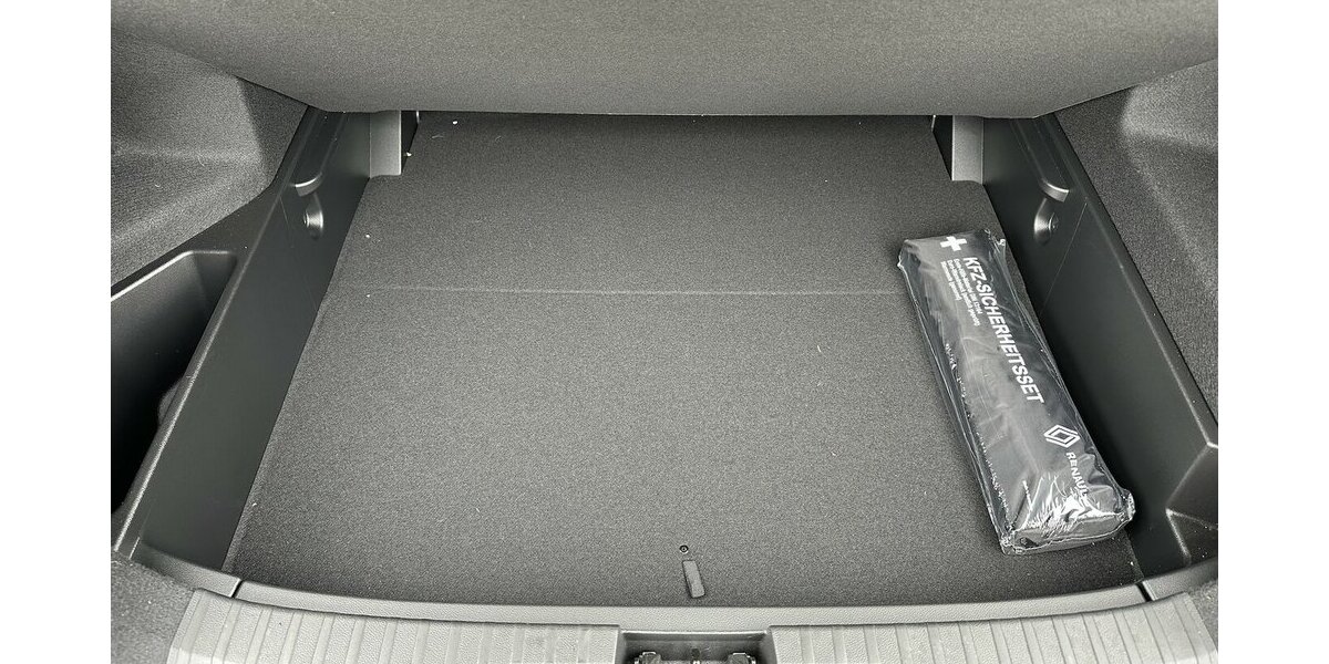 Renault Arkana Techno Mild Hyb. 140 EDC /SitzH/360°Kam 13.900 km 24.440 &euro; Donauwörth 86609