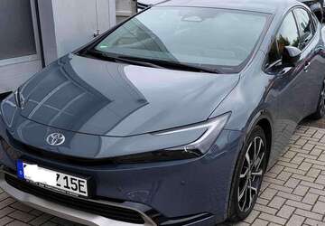 Toyota Prius 33.000 km 34.900 &euro; Berlin 10409