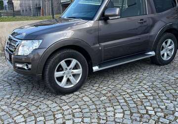 Mitsubishi Pajero 187.800 km 20.700 &euro; Eching 84174