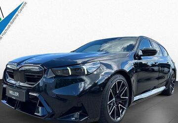 BMW M5 16.474 km 126.990 &euro; Detmold 32758