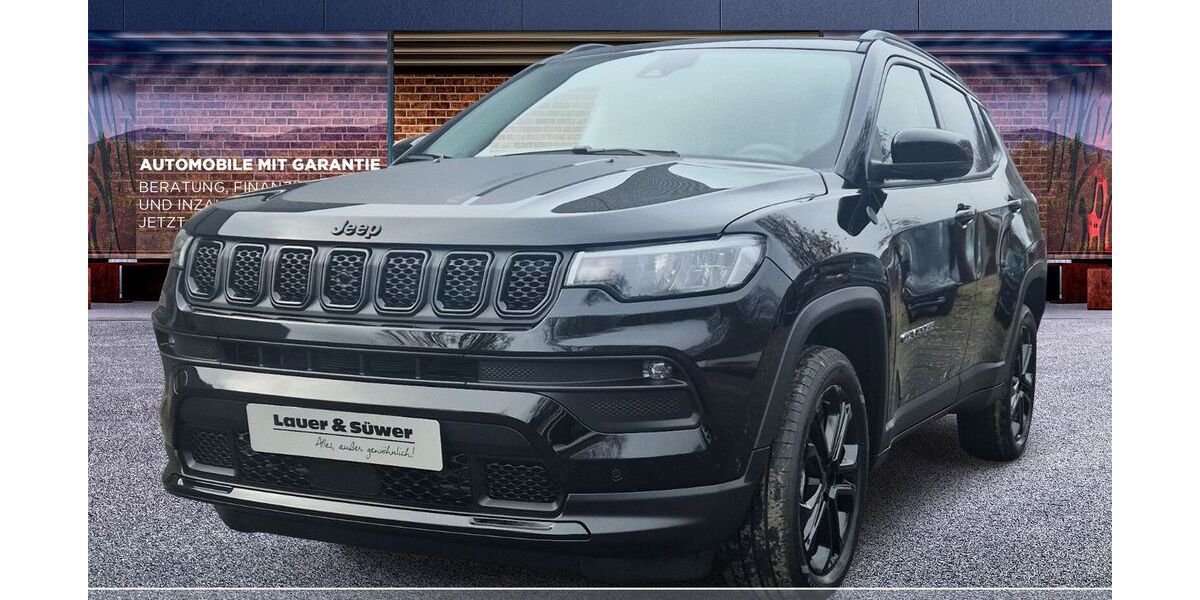 Jeep Compass 2.900 km 33.480 &euro; Siegen OT Kaan-Marienborn 57074