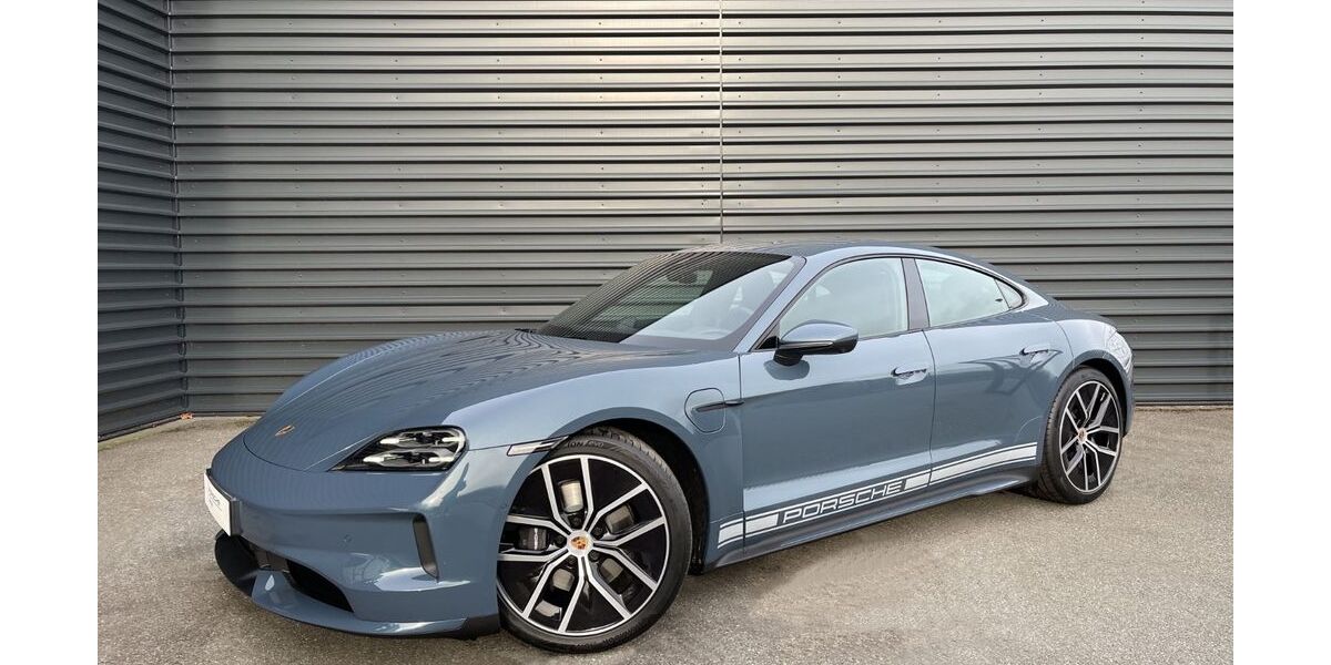 Porsche Taycan 15.900 km 108.750 &euro; Papendorf 18059