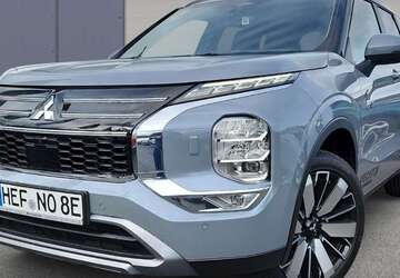 Mitsubishi Outlander 5.602 km 43.990 &euro; Bad Hersfeld 36251