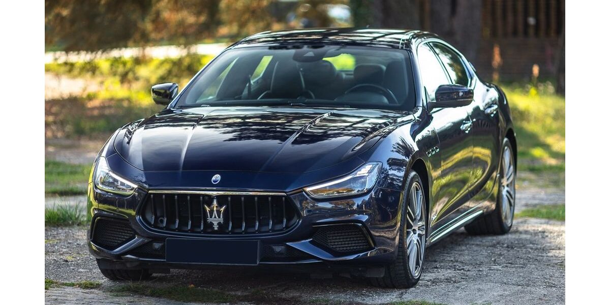 Maserati Ghibli 45.000 km 39.999 &euro; Guben 03172