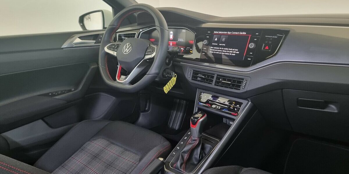 VW Polo GTI 2.0 TSI DSG Matrix-LED ACC APP SHZ DAB 18.300 km 23.900 &euro; Garrel 49681