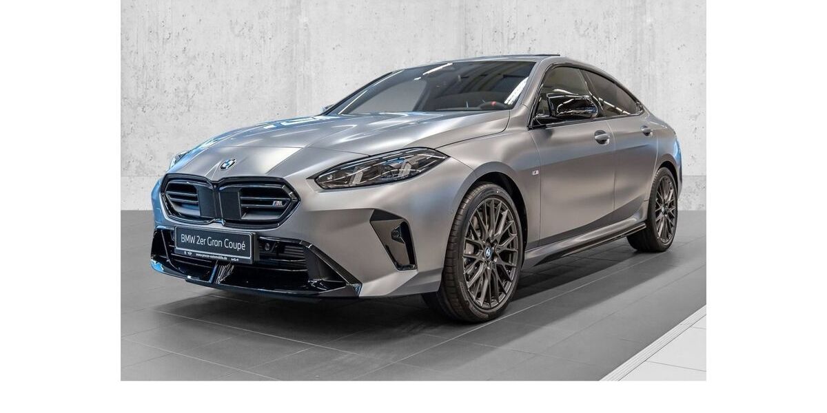 BMW M235 10.099 km 52.990 &euro; Köln-West 50858