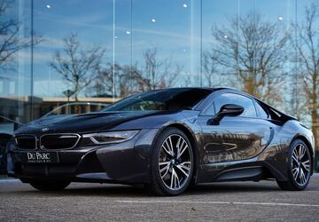 BMW i8 42.156 km 66.888 &euro; Oisterwijk 