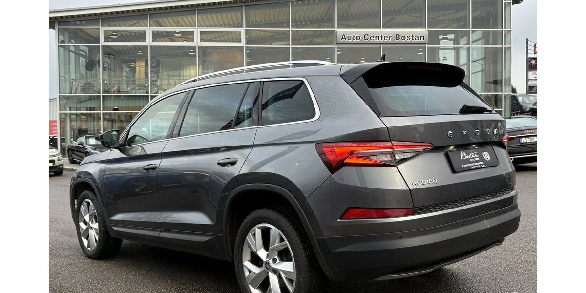 Skoda Kodiaq 1.5 TSI STYLE V+C/DSG/KAMERA/NAVI/DAB/AHK 131.783 km 23.800 &euro; Villingen-Schwenningen 78054
