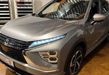 Mitsubishi Eclipse Cross 27.501 km 23.990 &euro; Hamburg-Neugraben 21149
