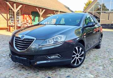 Lancia Delta 74.800 km 9.499 &euro; Norderstedt 22848