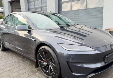 Tesla Model 3 23.117 km 51.950 &euro; Tünsdorf 66693